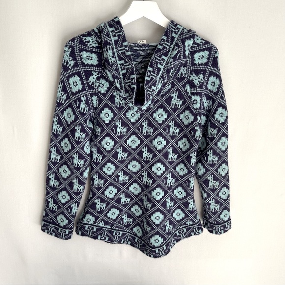 Peruvian Knit Alpaca Hooded Pullover Sweater - Picture 9 of 10